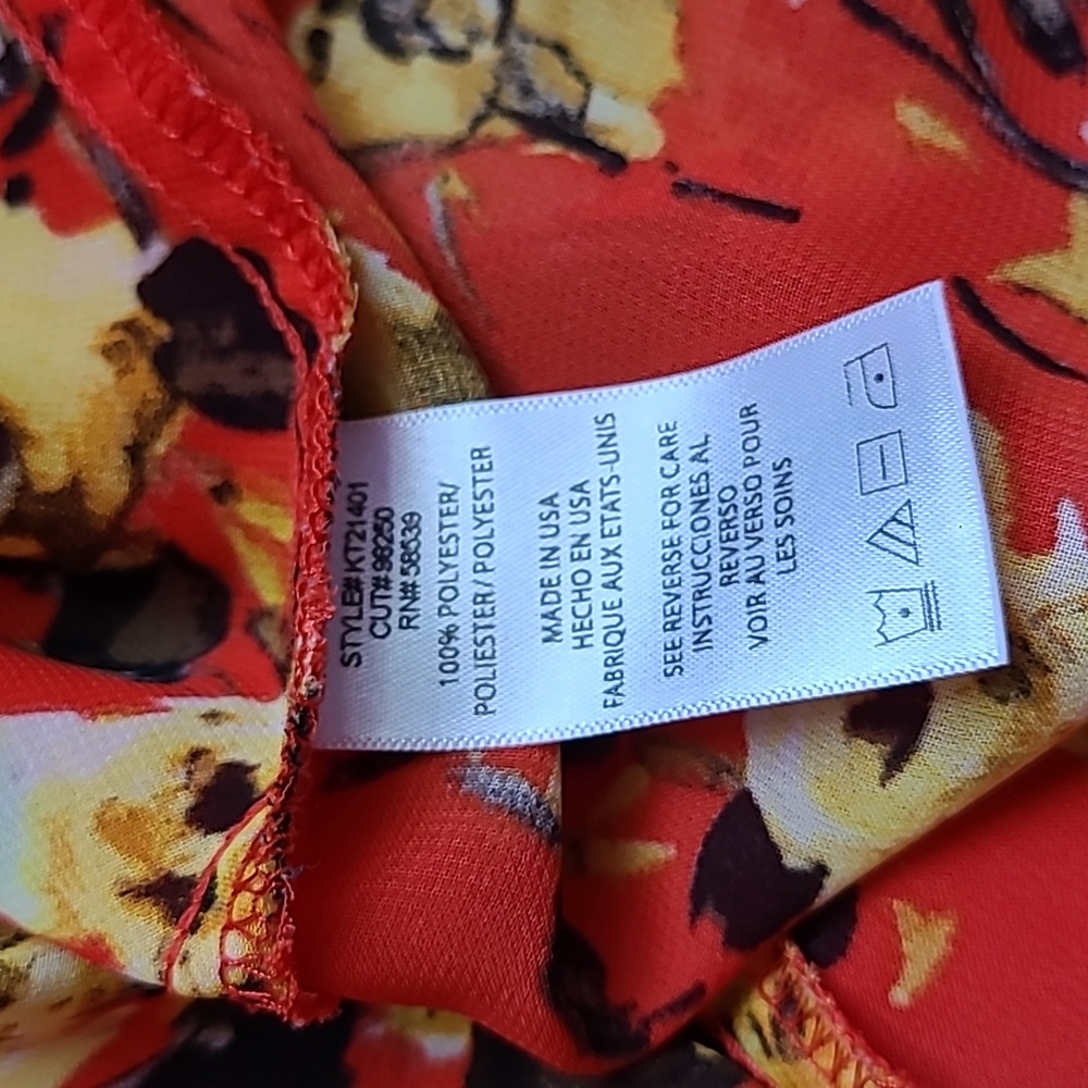 KUT from the Kloth Sleeveless Faux Floral Wrap Blouse Size Large - Picture 11 of 12